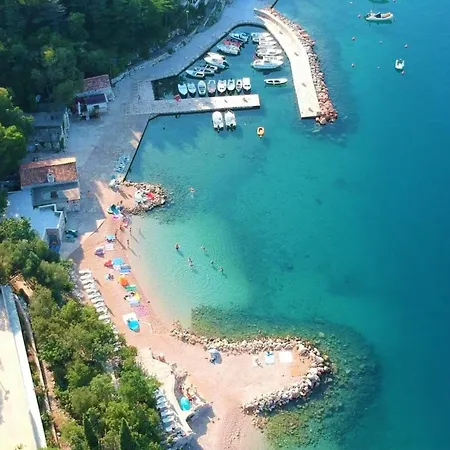 Chiara Mit Pool By Interhome Prázdninový dům Dramalj