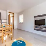 Chiara Mit Pool By Interhome *
