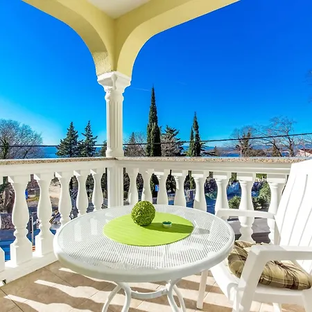 Chiara Mit Pool By Interhome Casa vacanze
